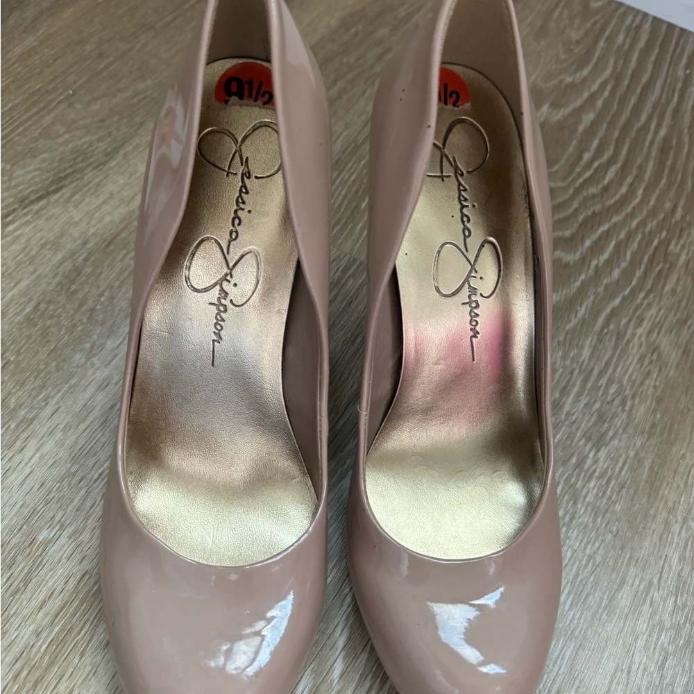 Jessica Simpson Pumps - Picture 7 of 12